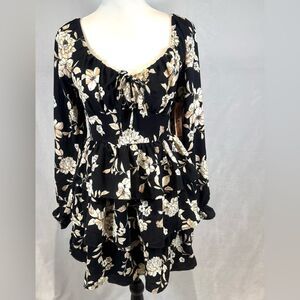Black and ivory long sleeve corset top tiered floral ruffle dress medium NWT